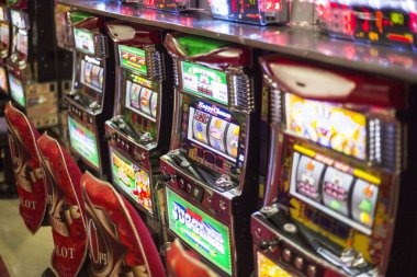 Instant settlement on vio88bet vio88bet BandarQ settlement screen showing round results